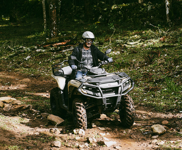 Outlander XMR 700